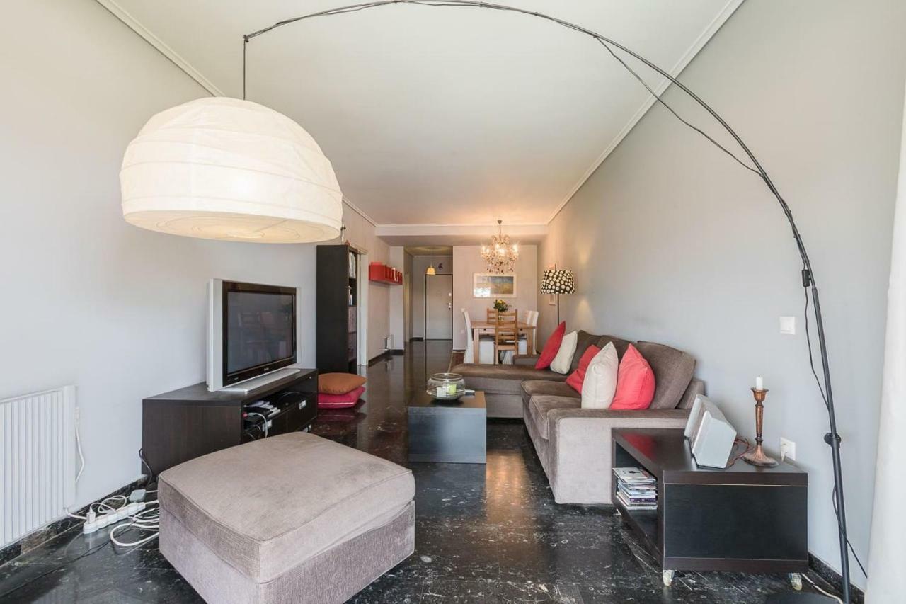 Spacious & Modern Flat In Heart Of Atene Esterno foto